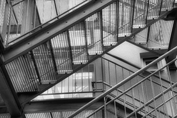 stairs-7220117_1280